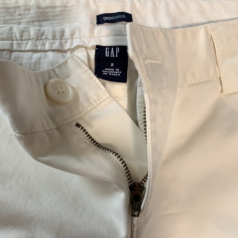 GAP pants - Picture 2 of 7